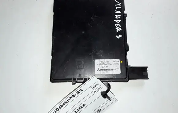 Mitsubishi Outlander Other control units/modules 7820A055