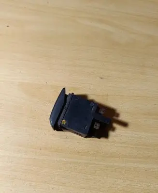 Volkswagen Golf II Hazard light switch 191953235