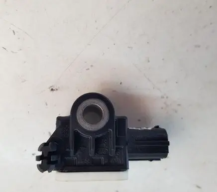 Nissan Juke I F15 Airbag deployment crash/impact sensor 988301EA0A