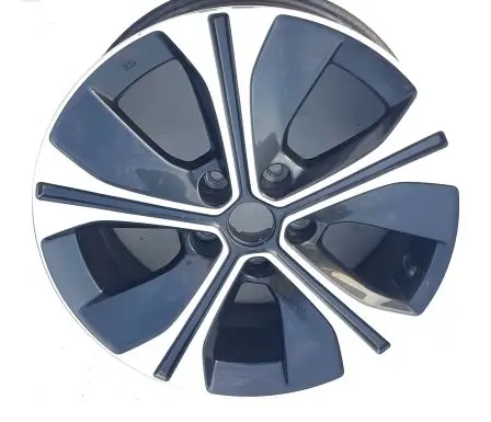 Nissan Leaf I (ZE0) R17 alloy rim 5SH3E