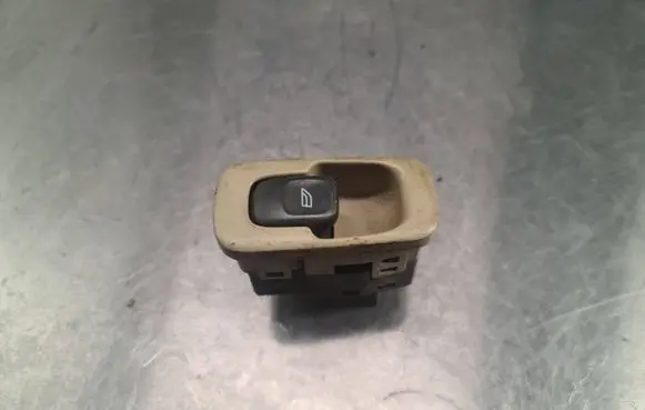 Volvo S80 Electric window control switch 9479903 4970
