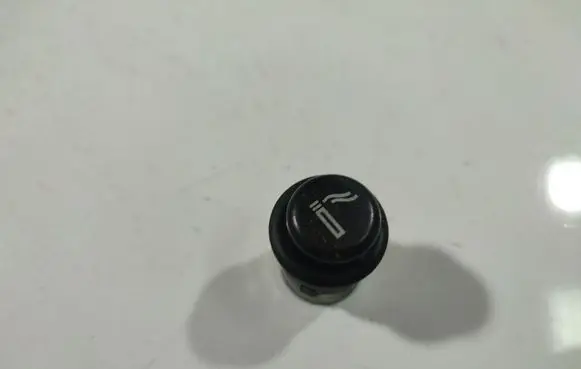 Skoda Superb B6 (3T) Cigarette lighter 