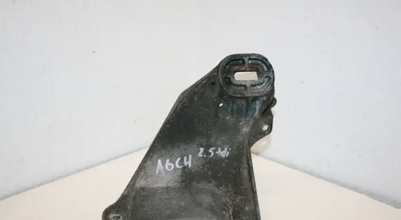Audi A6 S6 C4 4A Engine mounting bracket 4A0199312