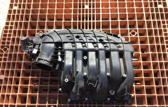 Chrysler Pacifica Intake manifold 04861867AC