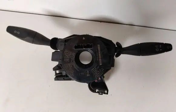 Ford Focus Wiper control stalk 98a617a553 98a613335ae