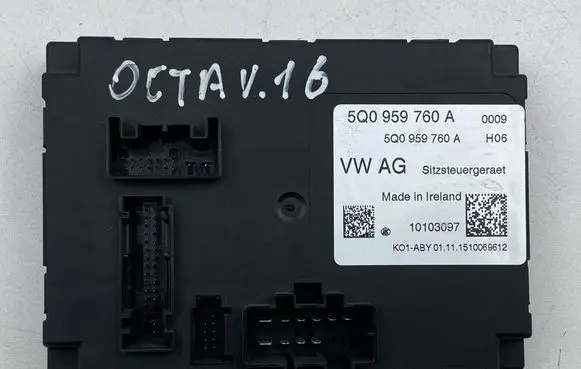 Skoda Octavia Mk3 (5E) Seat control module 5Q0959760A