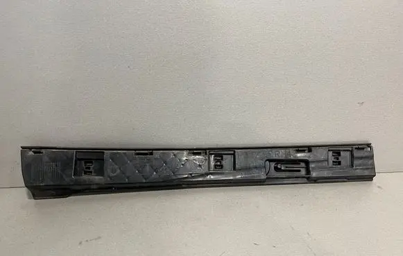 BMW 4 F32 F33 Sill supporting ledge 7285796 15857711