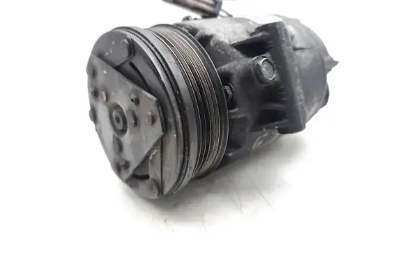 Opel Astra J Air conditioning (A/C) compressor (pump) 13370913
