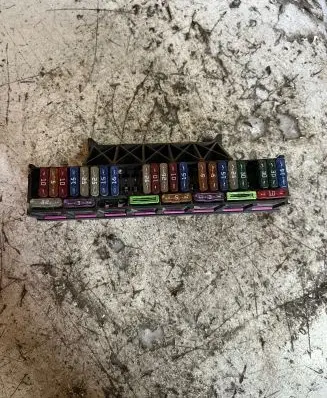 Volkswagen Sharan Fuse box set 1486818473