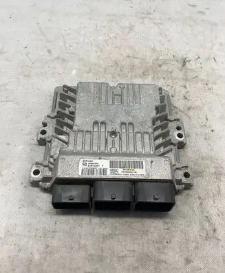 Peugeot 407 Engine control unit/module S180123007 9678628780