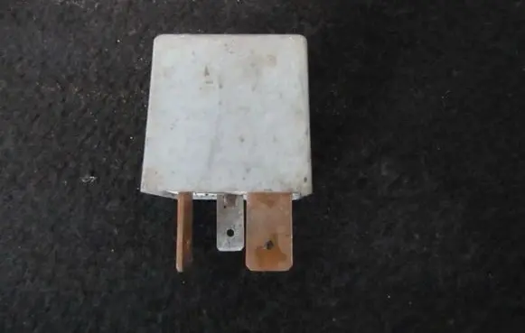 Volkswagen Golf IV Other relay 357911253