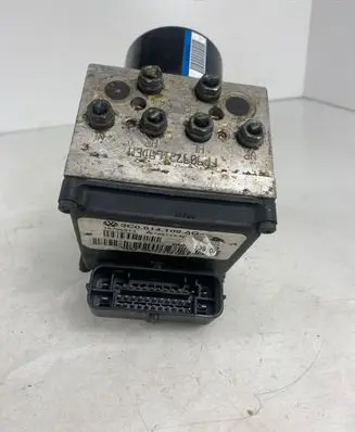 Volkswagen PASSAT B6 ABS Pump 3C0614109AG 16705913 16705713N