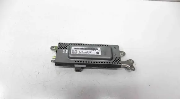 Tesla Model 3 Other devices 107975500D