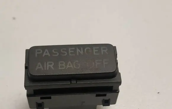 Volkswagen Golf V Passenger airbag on/off switch 1K0919234B