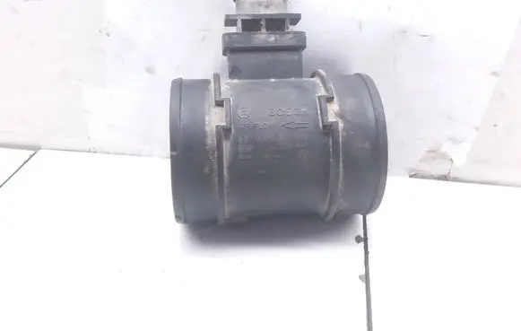 Opel Meriva A Mass air flow meter 55558417 0281002802