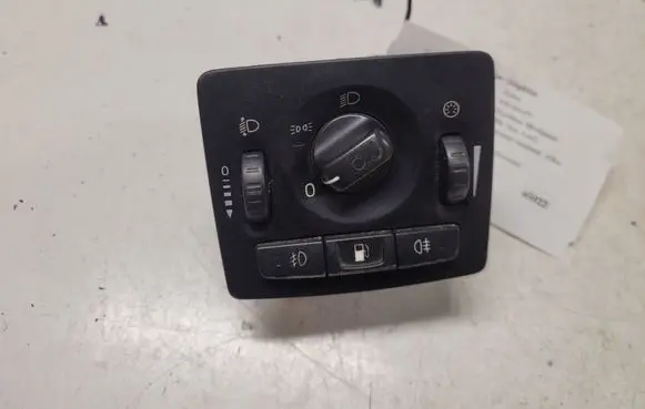 Volvo V50 Light switch 30669736