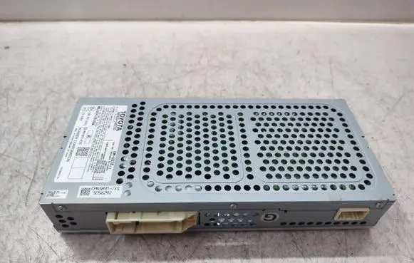 Lexus RX 450H Sound amplifier 8610048220