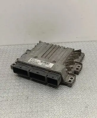 Renault Megane III Engine control unit/module 237102426R S180153104A 237101908R