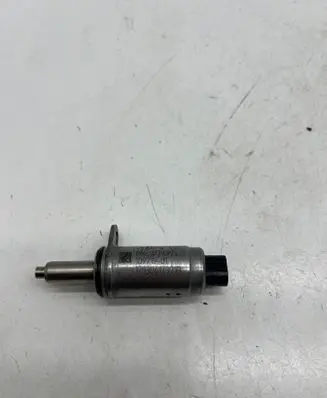 Audi A7 S7 4G Camshaft vanos timing valve 06E103697L 10971901 17030417391B