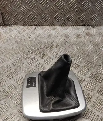 Ford Mondeo MK IV Gear shifter surround trim plastic