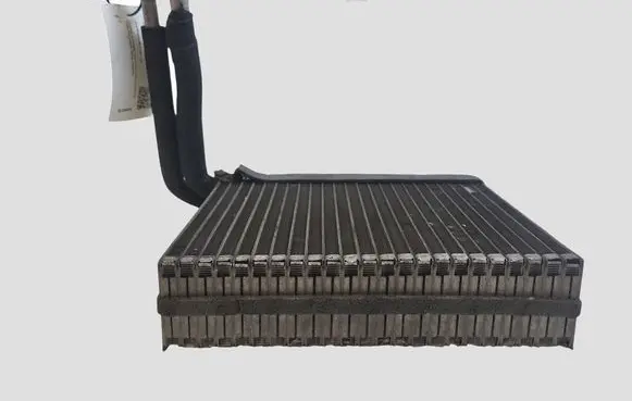 Ford Mondeo MK IV Air conditioning (A/C) radiator (interior)