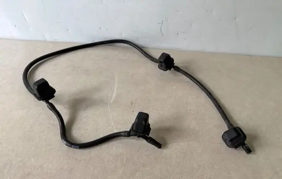 Mercedes-Benz GLE (W166 - C292) Windshield washer spray nozzle 