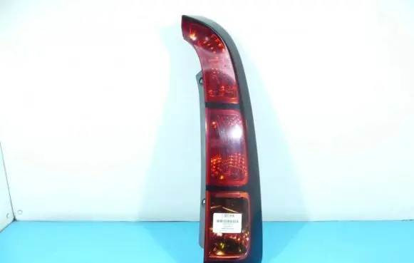 Honda Stream Rear/tail lights P3919R IMPRK1371516
