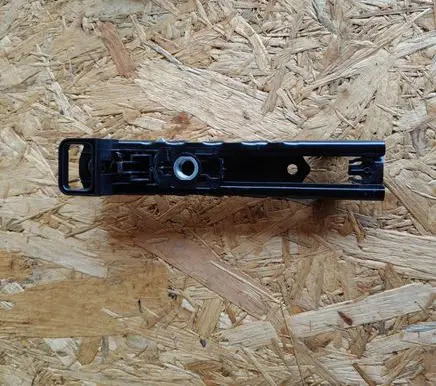 Tesla Model 3 Seat belt height adjuster 640754100B 106813001B 639623704