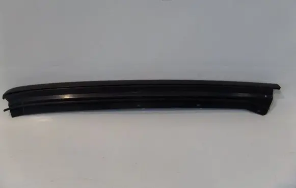 Jeep Commander Door glass rail 55396582AE