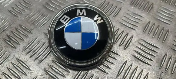 BMW X5 E70 Manufacturer badge logo/emblem 51147157696