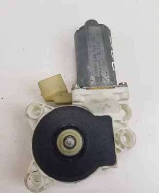 Mercedes-Benz E W211 Front door window regulator motor A2118202942