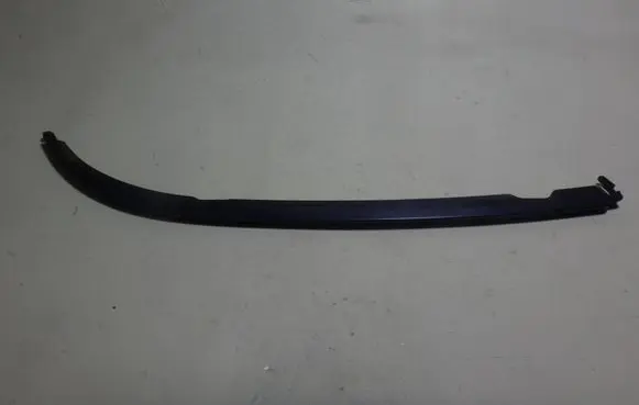 BMW 5 E39 Under headlight/headlamp trim 8159306