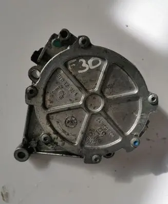 BMW 3 F30 F35 F31 Vacuum pump 0710336182A