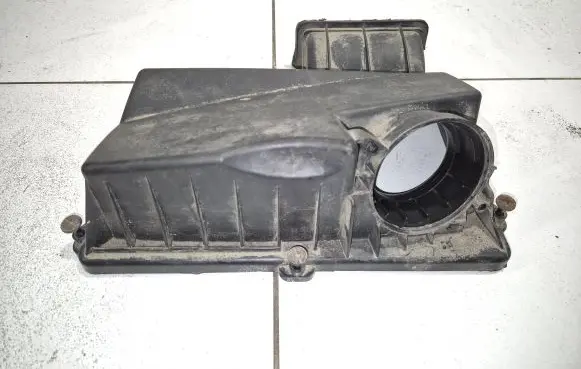 Peugeot Expert Air filter box cover 5800488710