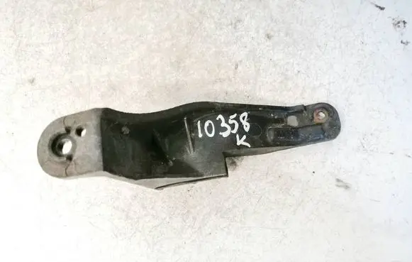 KIA Venga Front bumper mounting bracket