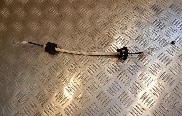 Front door cable line