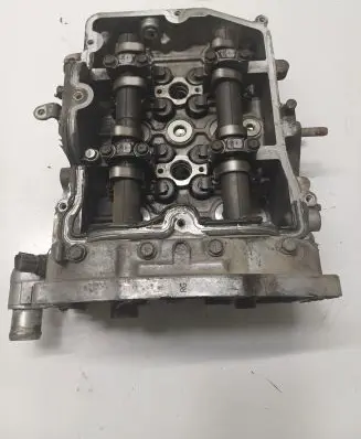 Subaru Outback Engine head T20DLH105