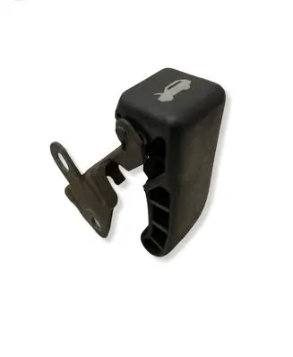 Land Rover Discovery Engine bonnet (hood) release handle 