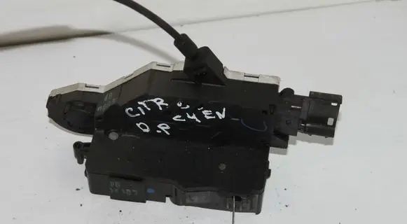 Citroen C4 I Front door lock