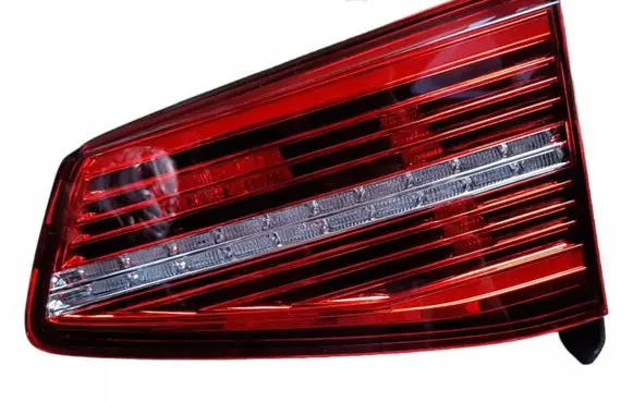 Volkswagen PASSAT B8 Tailgate rear/tail lights 3G9945308D