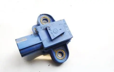 Skoda Superb B5 (3U) Airbag deployment crash/impact sensor K0955557A