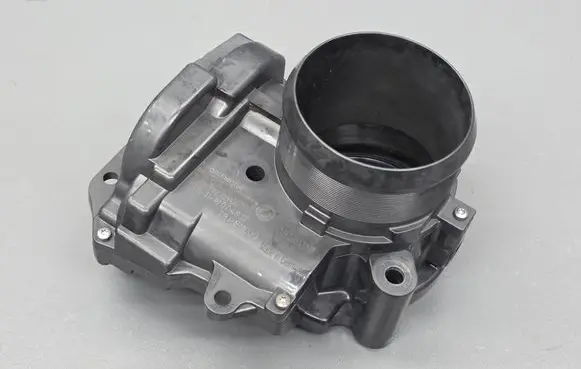 Citroen DS5 Throttle valve A2C39215900 A2C59513208