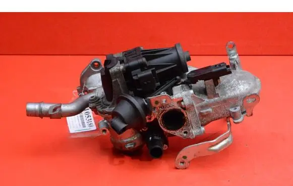 Ford Focus EGR valve cooler 702156330