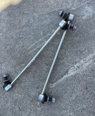 Lexus UX Front anti-roll bar/stabilizer link ZXC