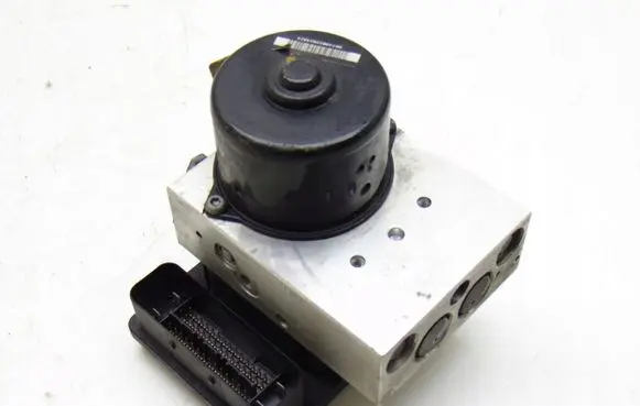 Mercedes-Benz CLK A209 C209 ABS Pump