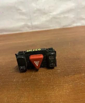 Mercedes-Benz E W210 Hazard light switch 2108208010 D4160