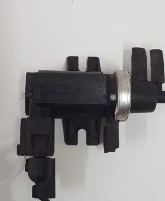 Volkswagen Touareg I Turbo solenoid valve 1J0906627 72290320 05T150