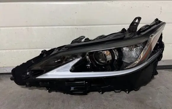Lexus ES VII XZ10 Headlight/headlamp LEXUSES