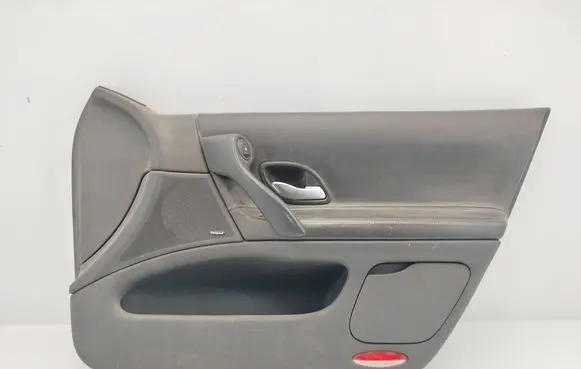 Renault Laguna II Front door card panel trim 8200015759