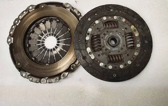 Ford Fiesta Pressure plate G63C1 8V217550DE G44BA